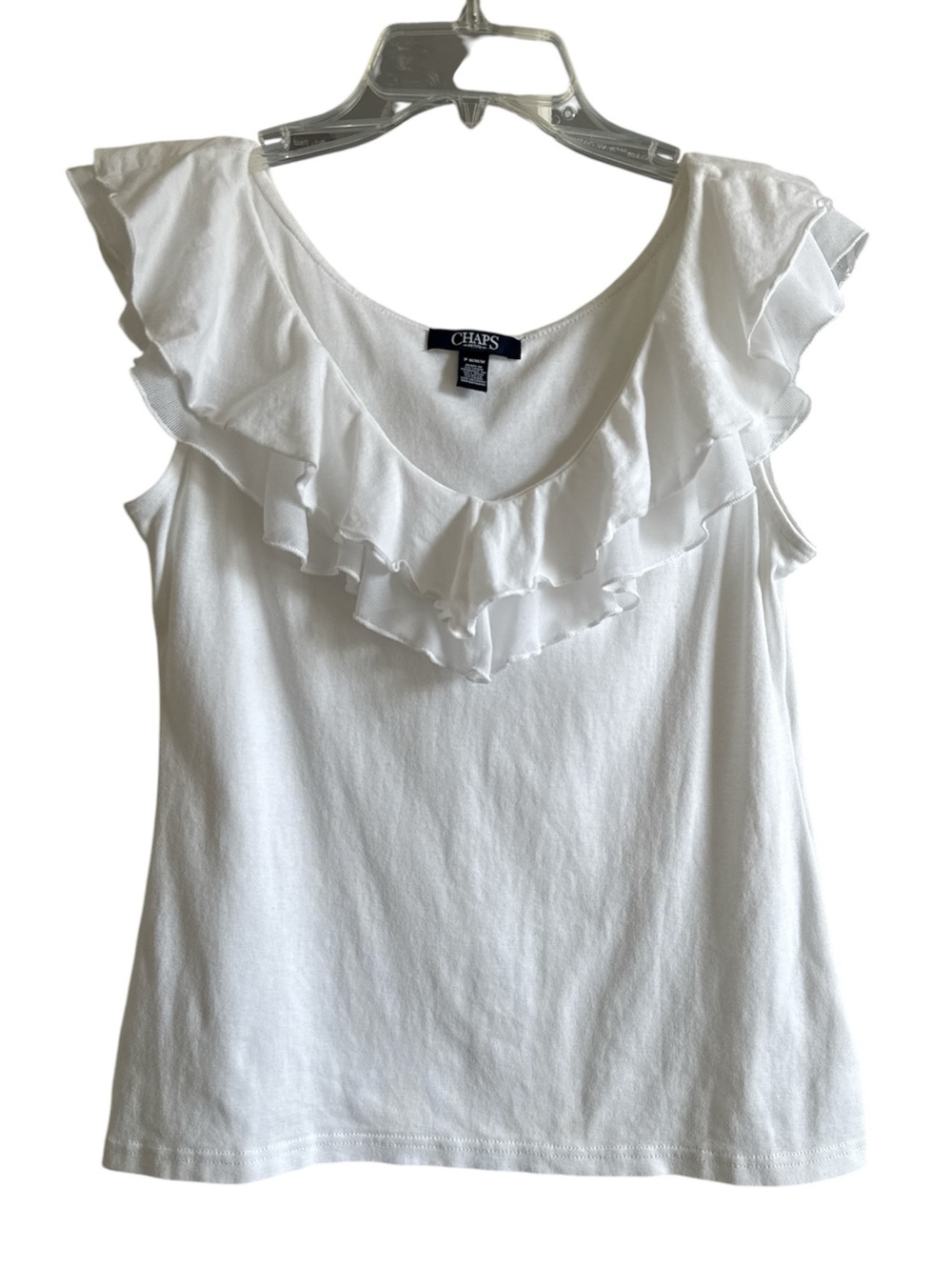 Chaps petite medium White Ruffled neckline tank Blouse Summer resort wear